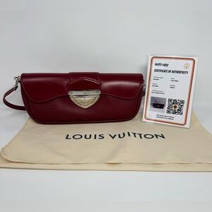 Authentic Louis Vuitton Epi Pochette Montaigne Clutch/Shoulder Bag